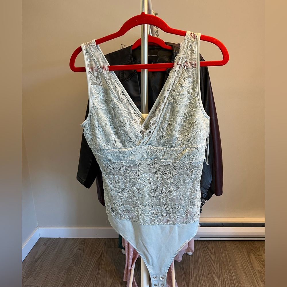 Dynamite Lace Bodysuit (Light Blue, size M)